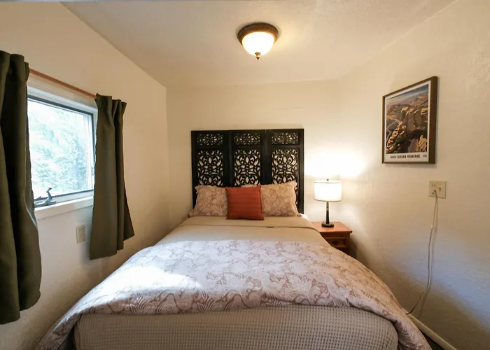 Jonquil Hotel