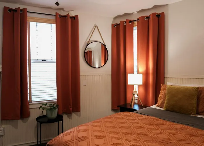 Jonquil Hotel *