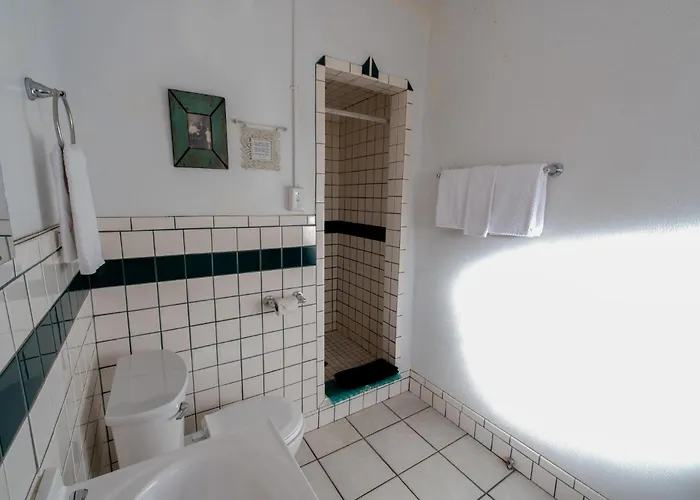 Jonquil Hotel
